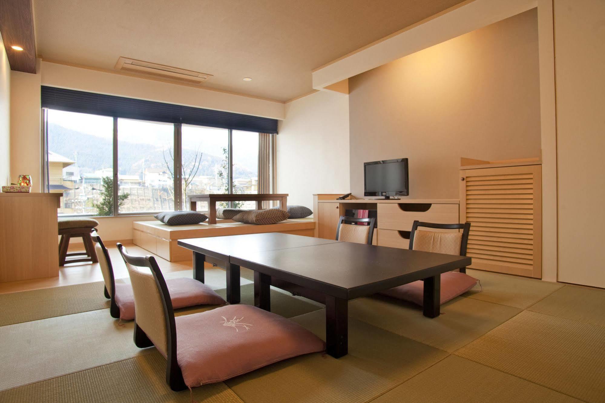 Shibu Onsen Sakaeya Hotel Yamanouchi  Exterior foto